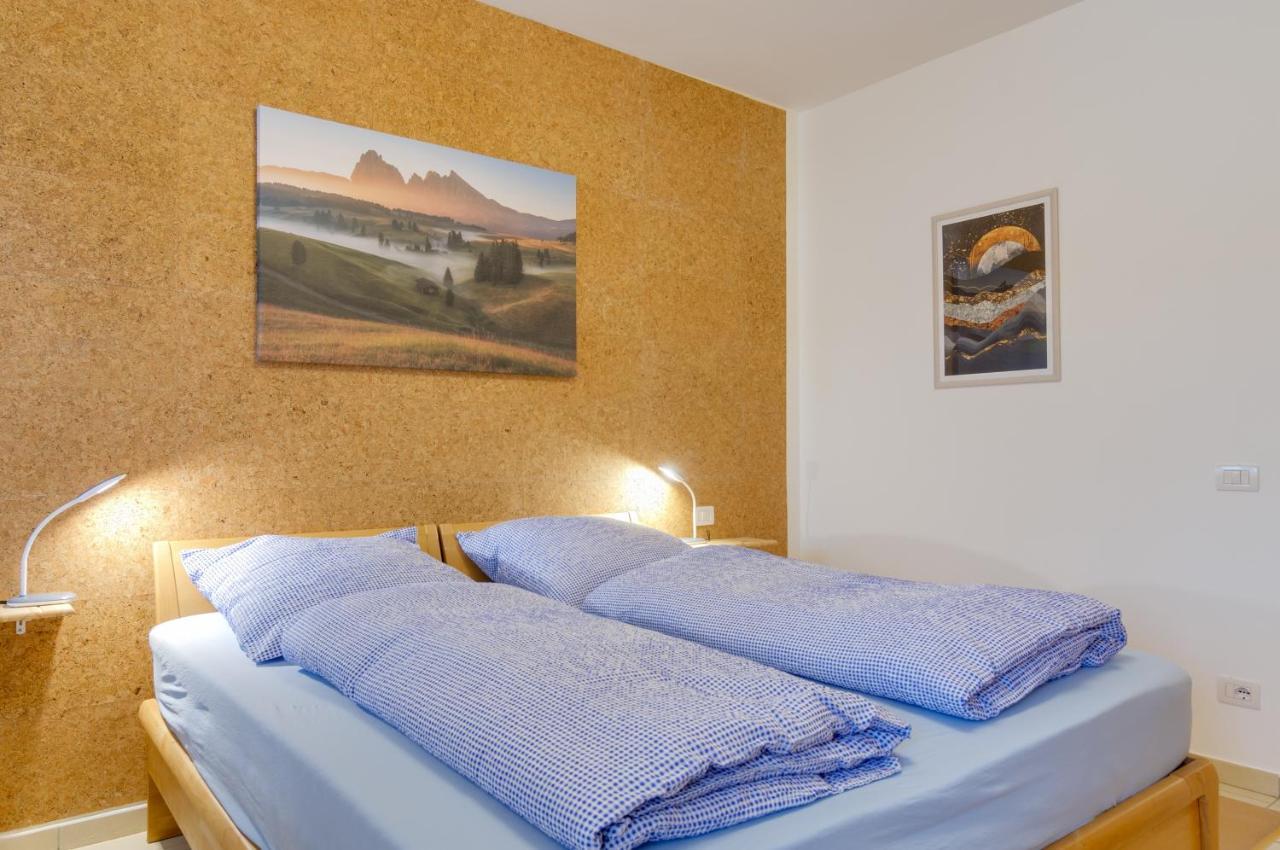 Peters Guest House Bolzano Bagian luar foto